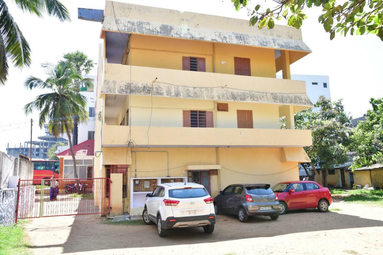 Hotel Ganesh Lodge Kanyakumari Exterior foto